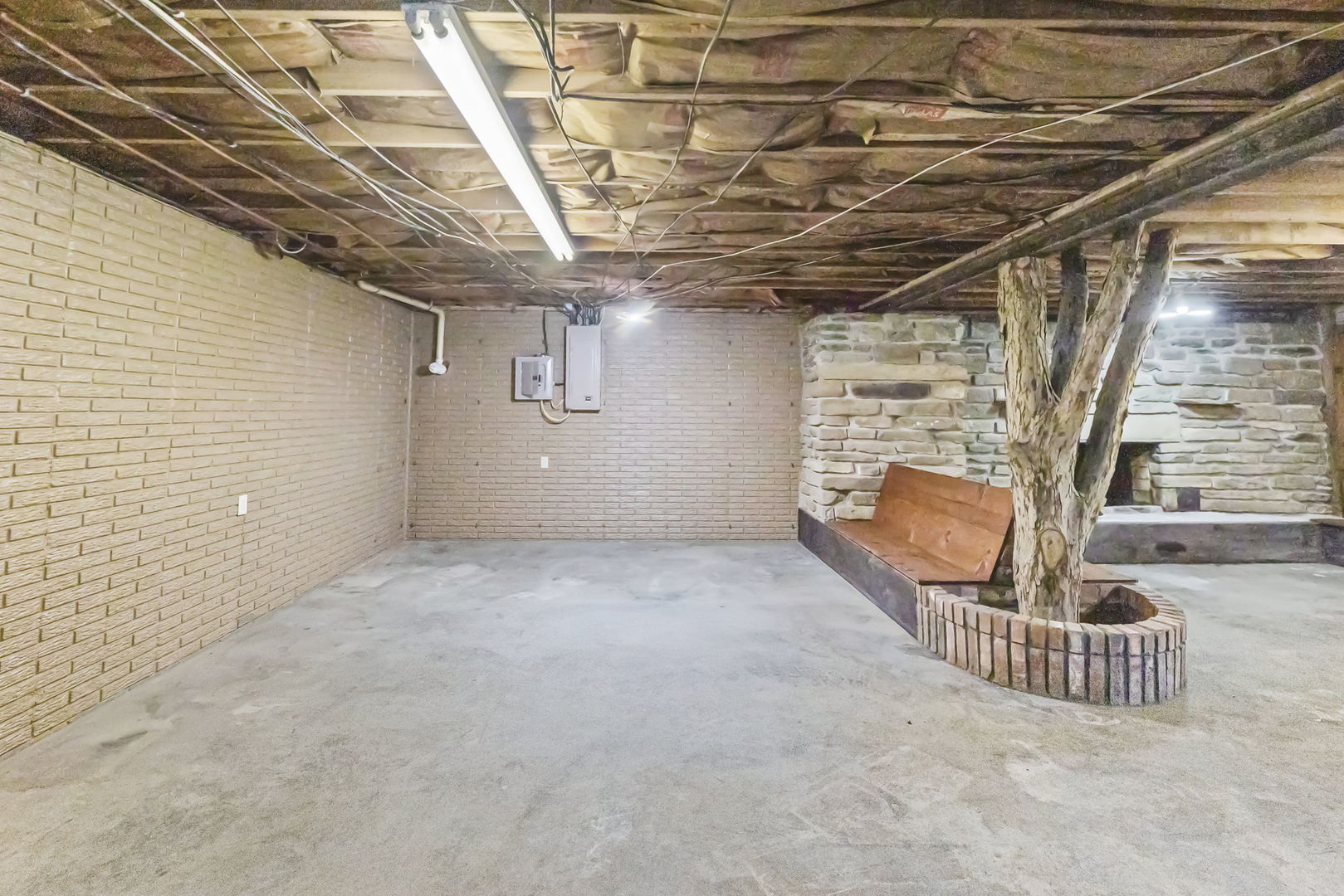 414 Gilliland Road Property Photo 8