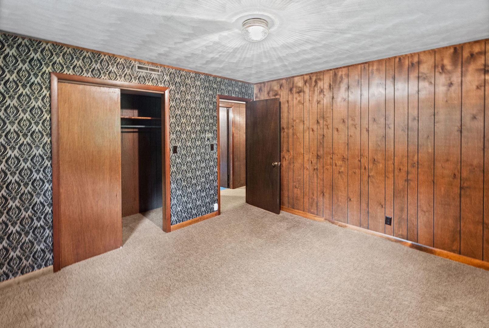 414 Gilliland Road Property Photo 27