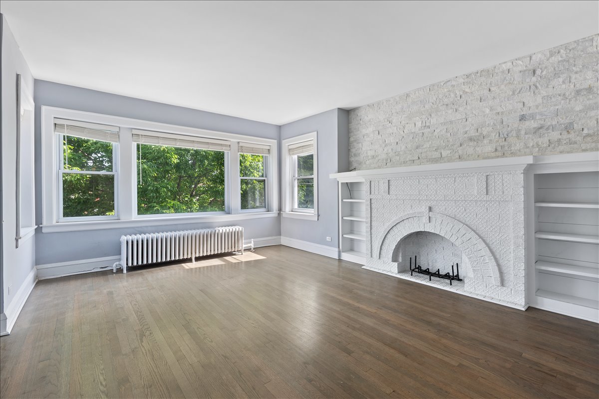 5051 W Montana Street Property Photo 2