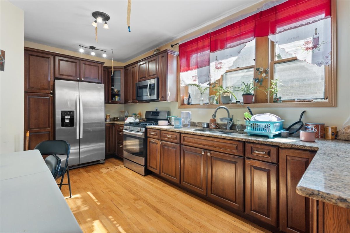 5051 W Montana Street Property Photo 19