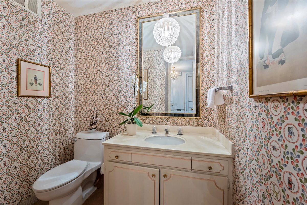 12660611 Property Photo 11
