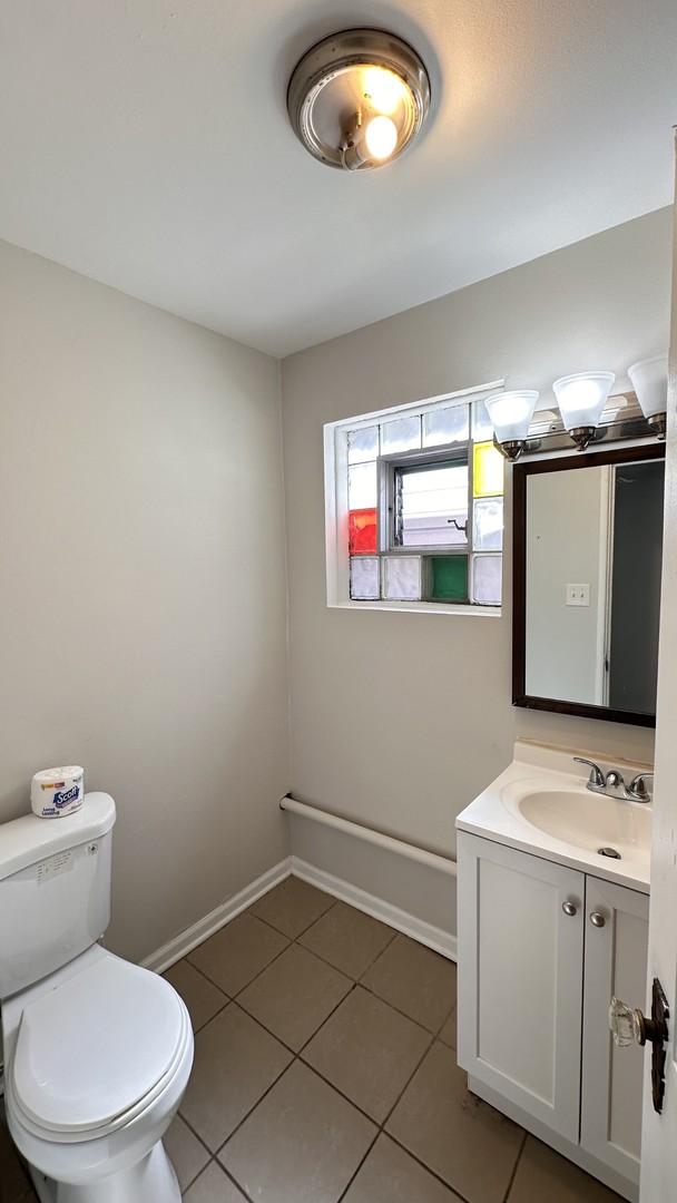 10214 S La Salle Street Property Photo 9