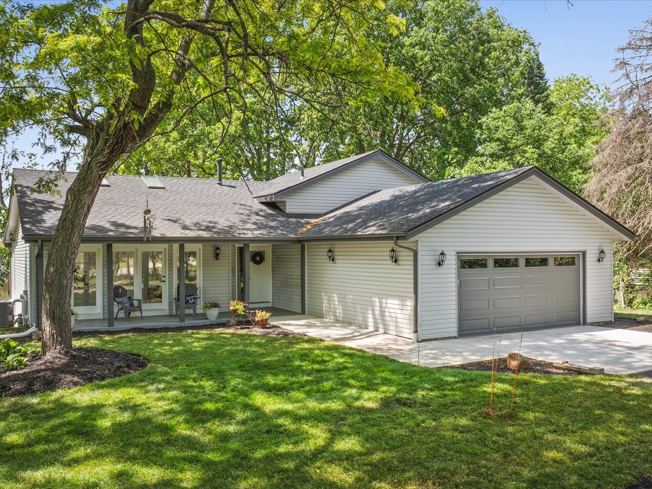 11602 Bend River Road Property Photo 1