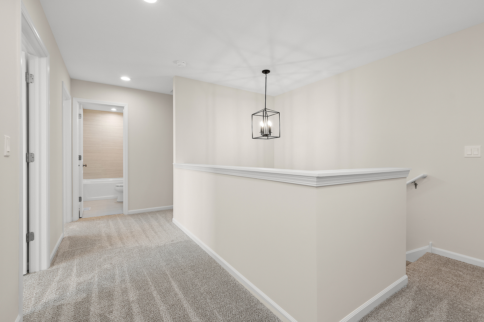 1444 Somerset Drive Property Photo 8