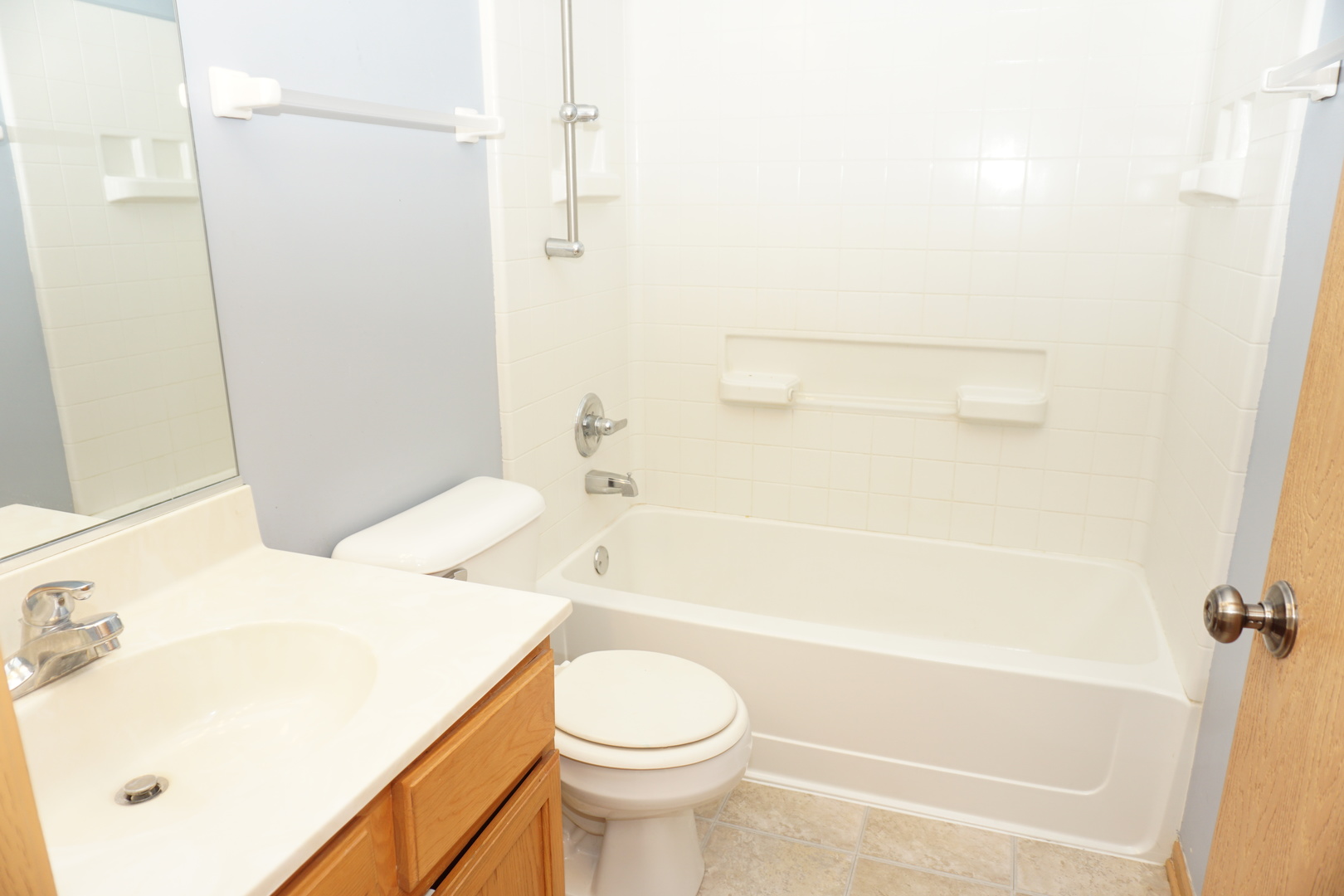 407 Waubonsee Drive Property Photo 19