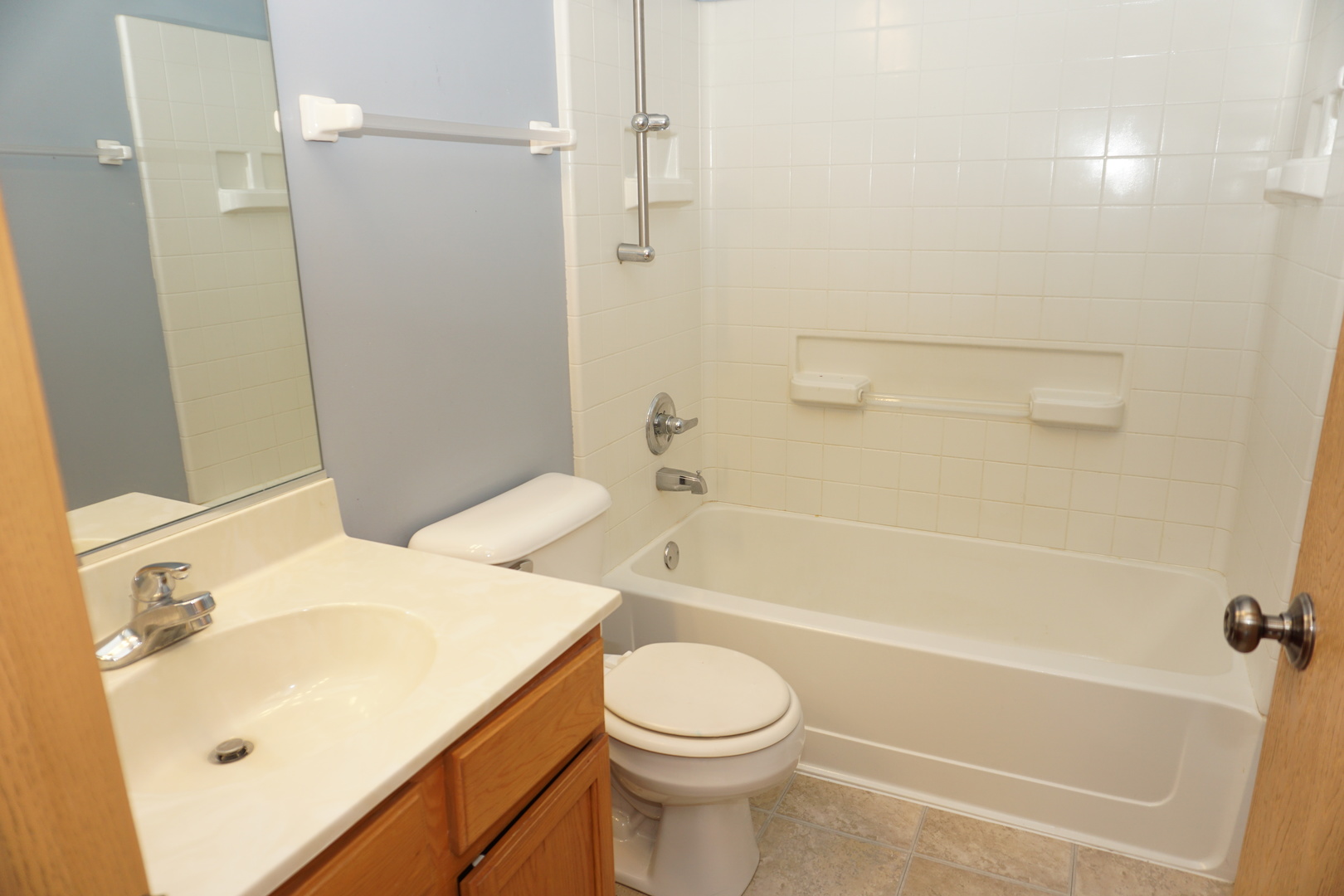 407 Waubonsee Drive Property Photo 21