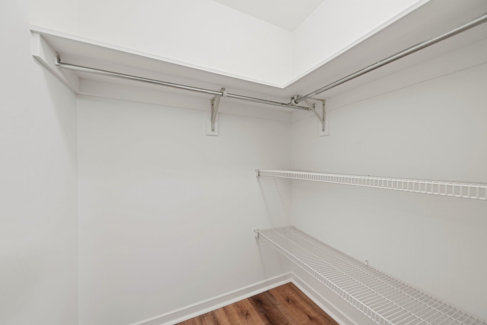 211 E Ohio Street 719 Property Photo 10