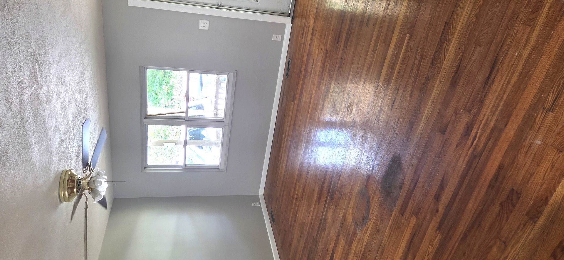 623 S 5th Avenue Property Photo 8