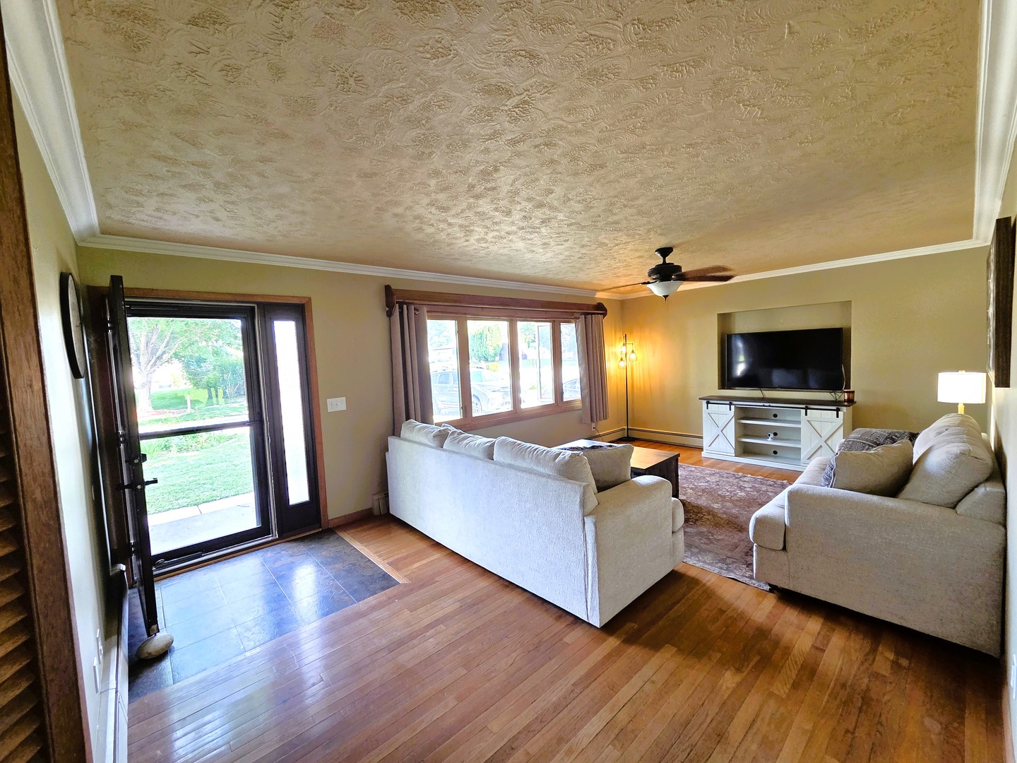 524 7th Street Property Photo 3