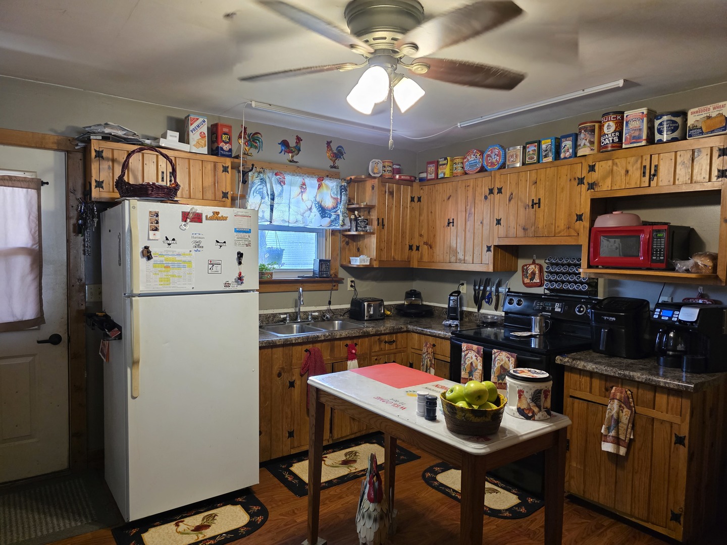 113 Birch Street Property Photo 4