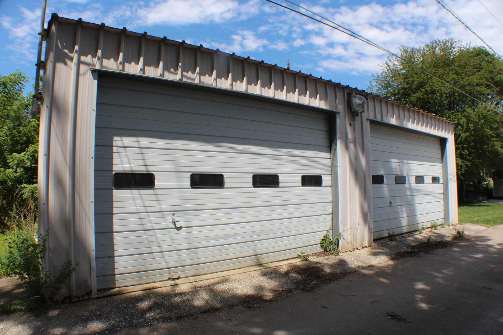 22757 Great River Road Property Photo 3