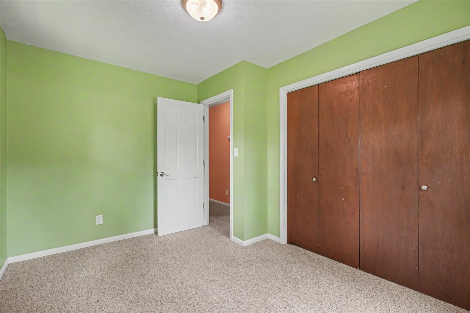 103 Dakota Drive Property Photo 15