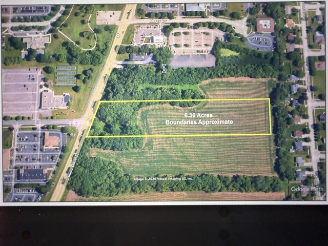 1004 S Il Route 31 Property Photo 1