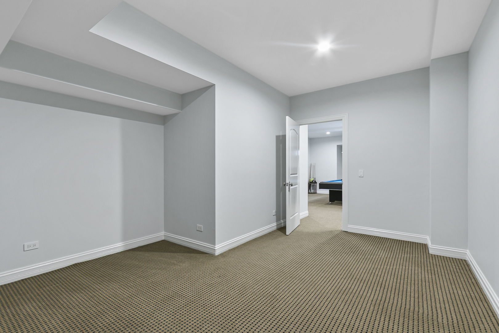 1015 Sheridan Road Property Photo 28