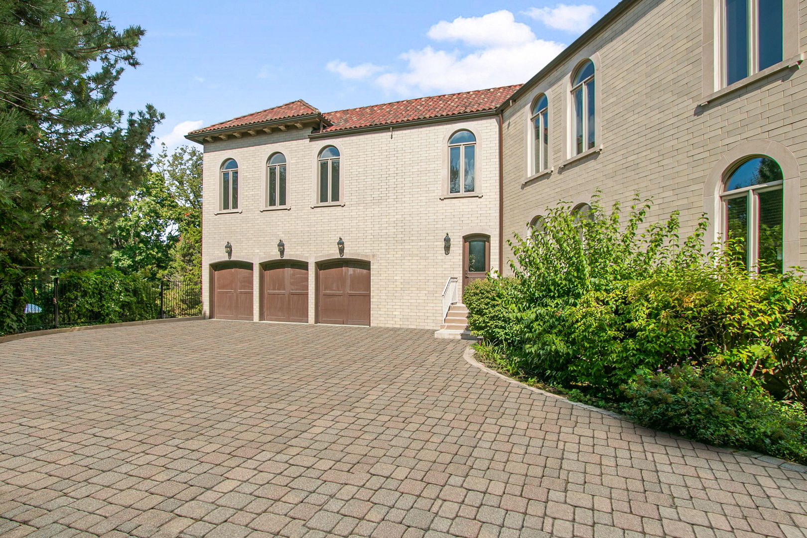 1015 Sheridan Road Property Photo 36
