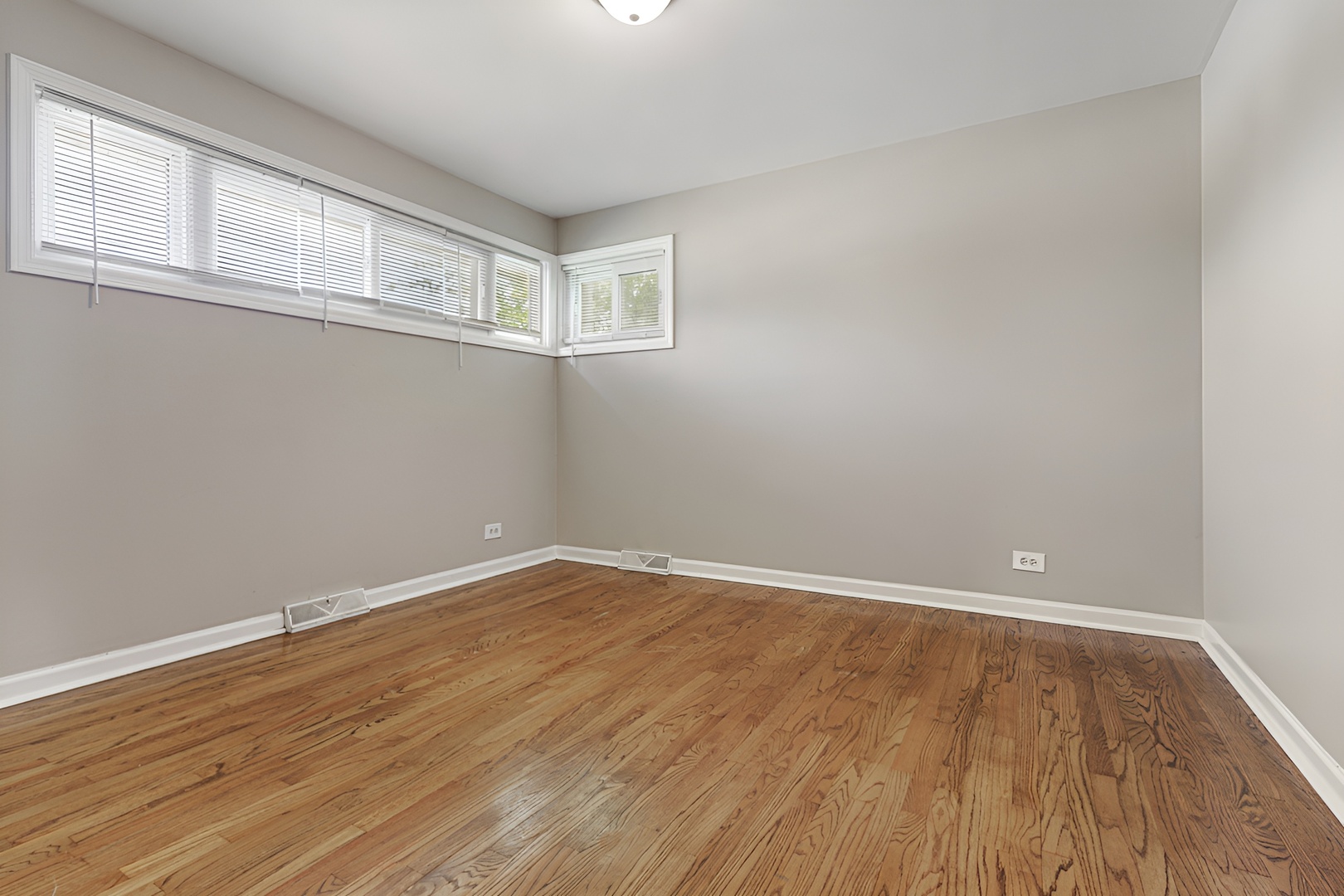 407 N West Avenue Property Photo 20