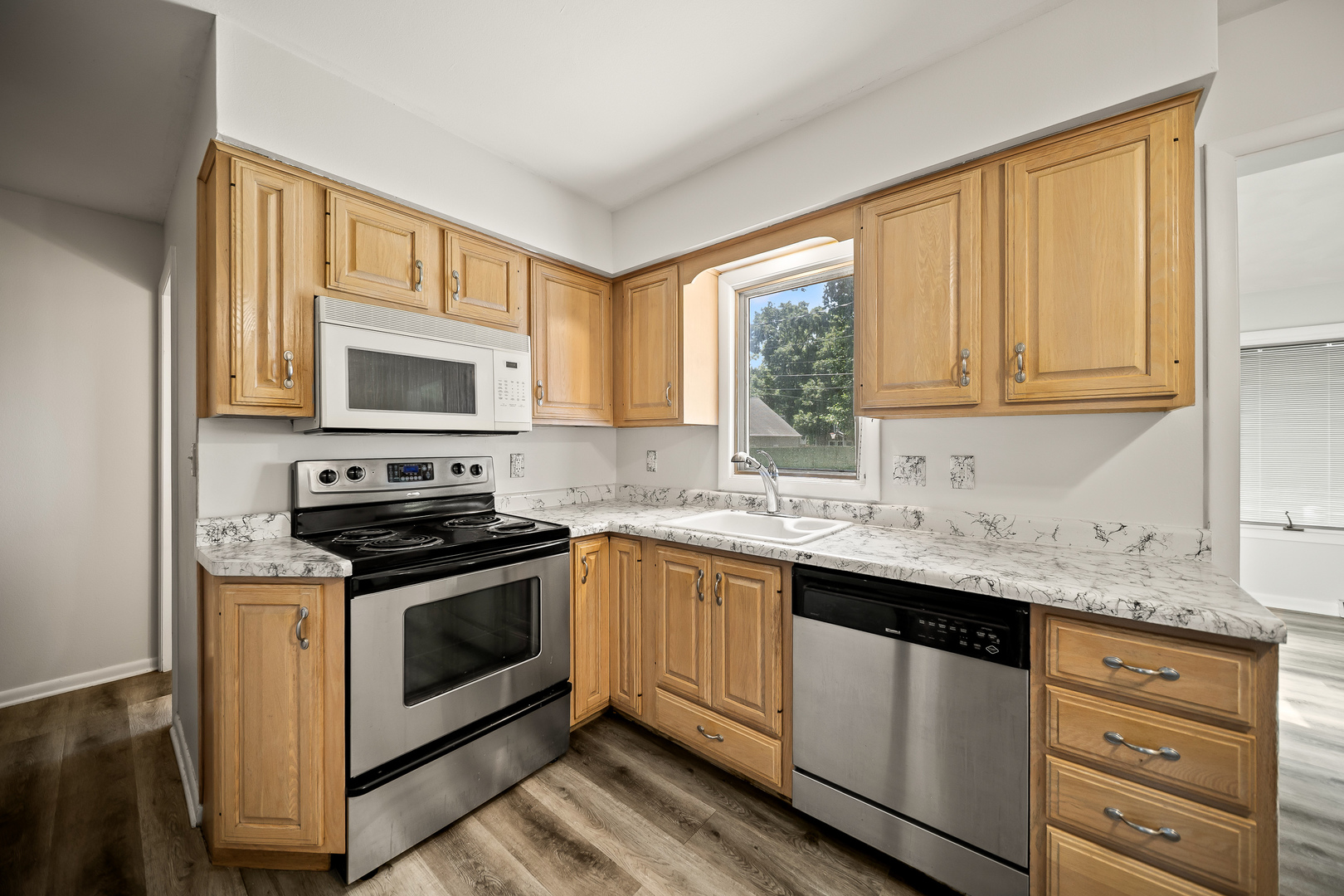 2009 53rd Street Property Photo 7