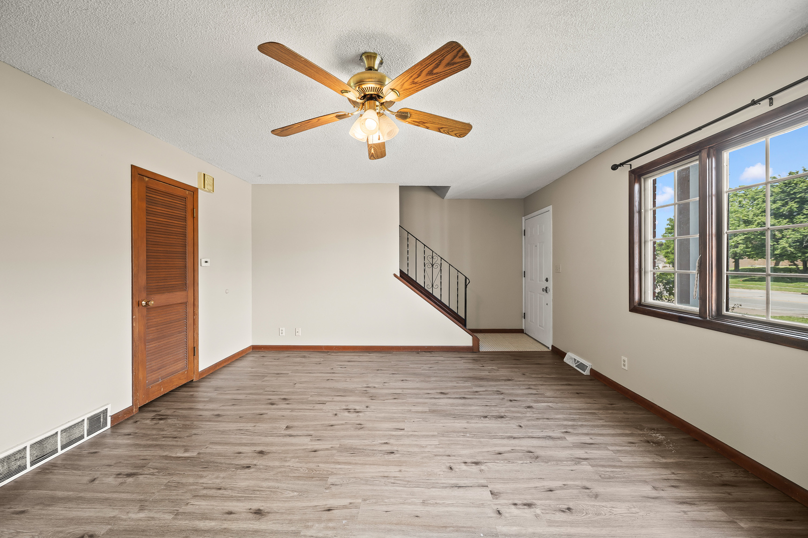 2009 53rd Street Property Photo 10