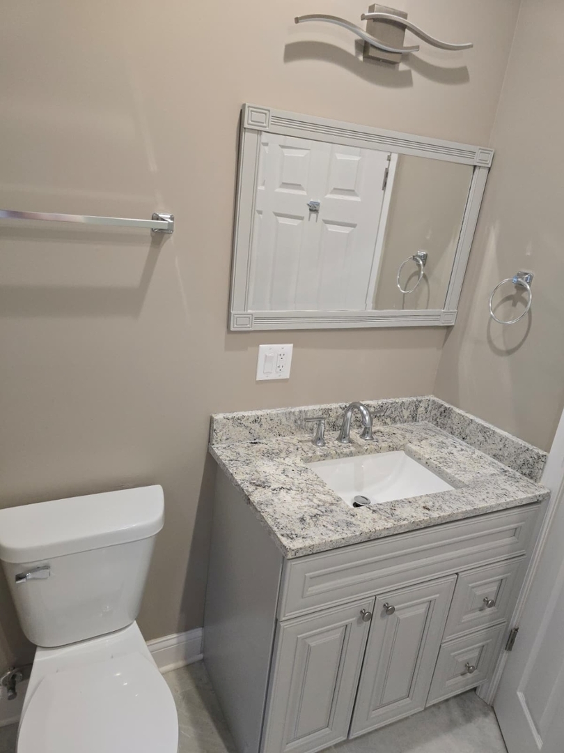 35 N Mayfield Avenue Property Photo 12
