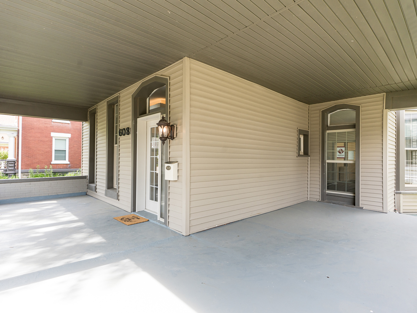 608 2nd Avenue Property Photo 5