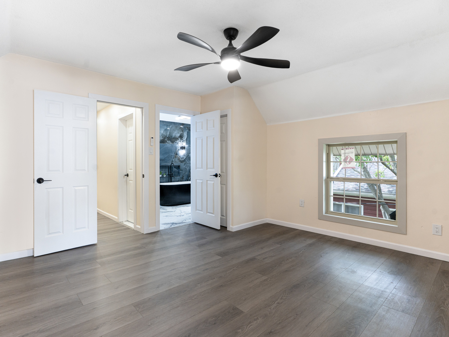 608 2nd Avenue Property Photo 29