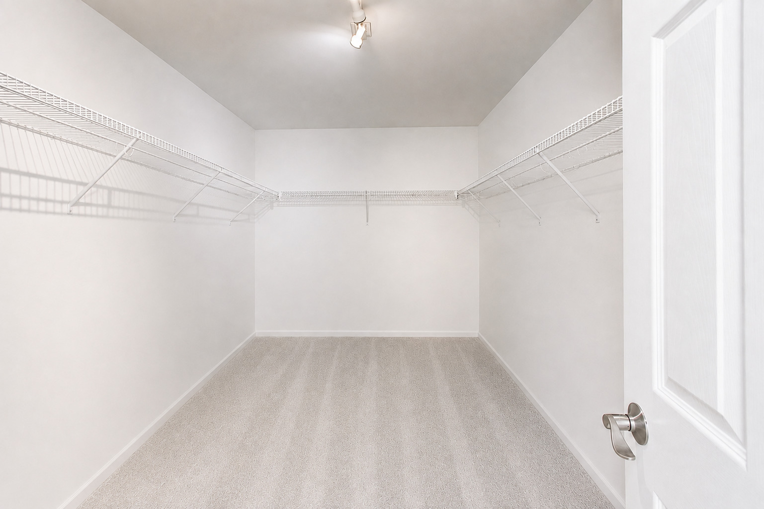 1047 Wheatland Drive Property Photo 24