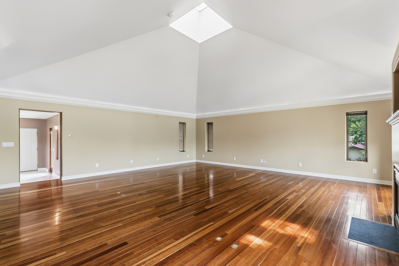 2642 250th Street Property Photo 14