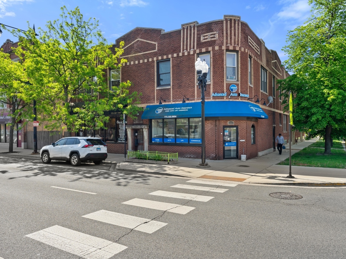 3951 N St Louis Avenue 1 Property Photo 2