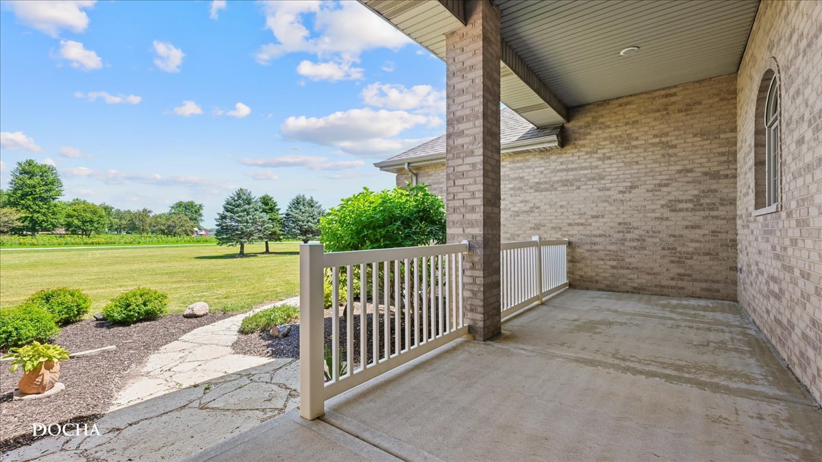9201 W Offner Road Property Photo 4