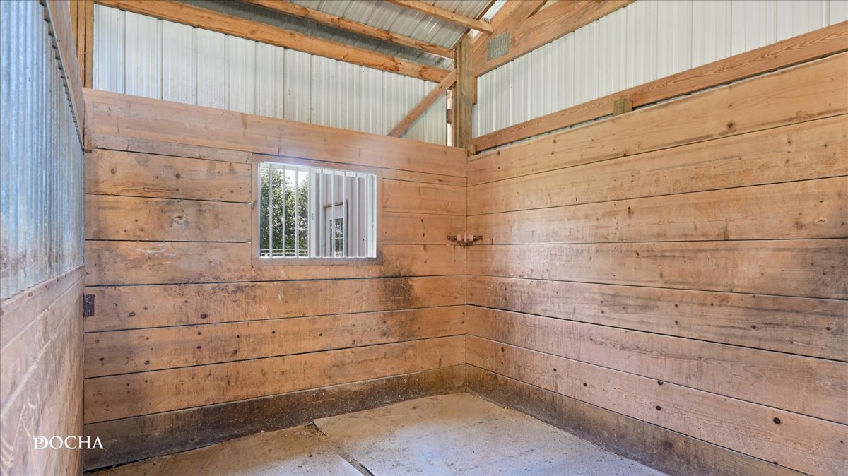 9201 W Offner Road Property Photo 31