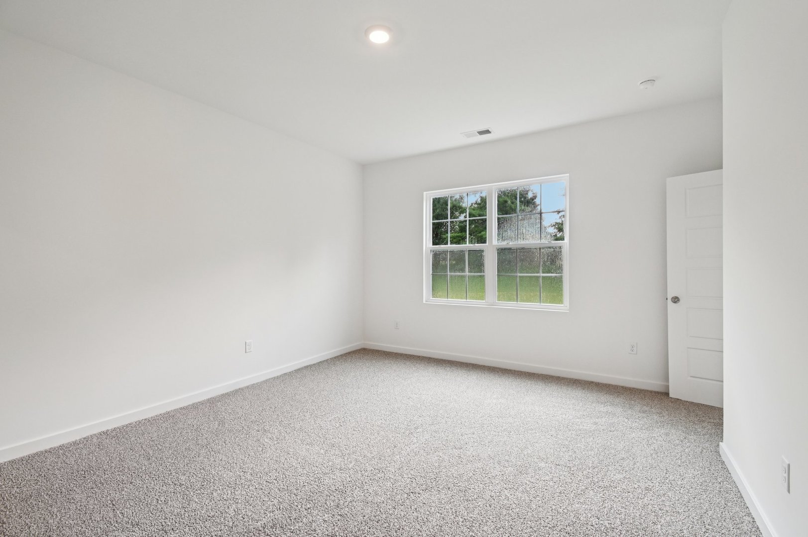 6457 Maple Glen Drive Property Photo 14