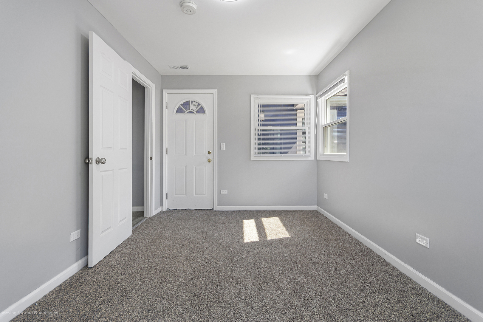 353 W 15th Place Property Photo 25