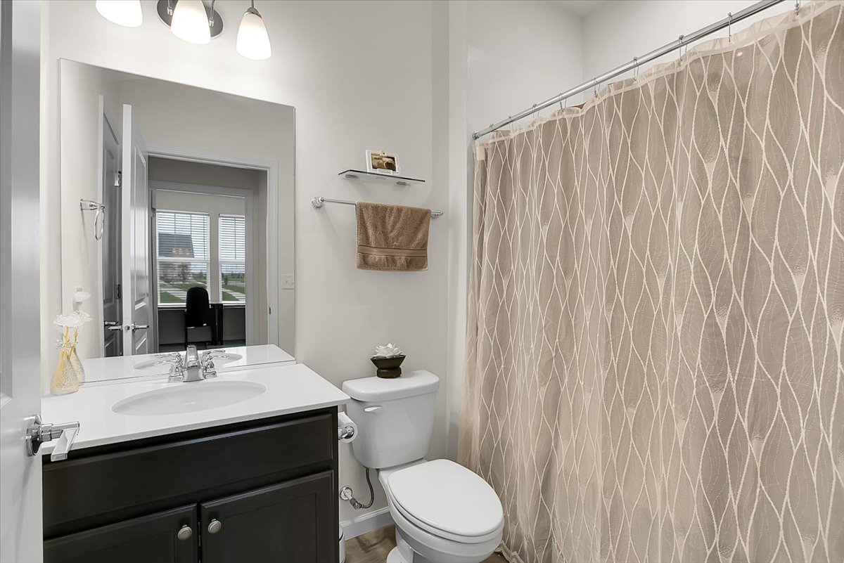 3243 Sweetgrass Circle Property Photo 6