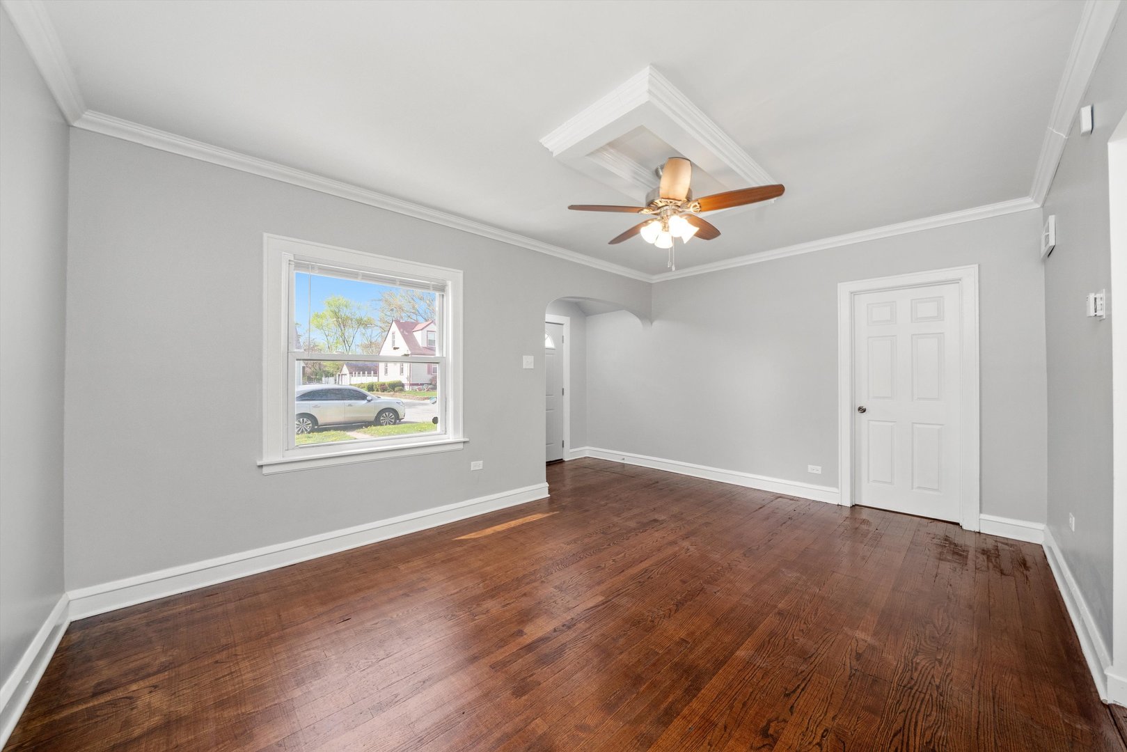 500 Engle Street Property Photo 3