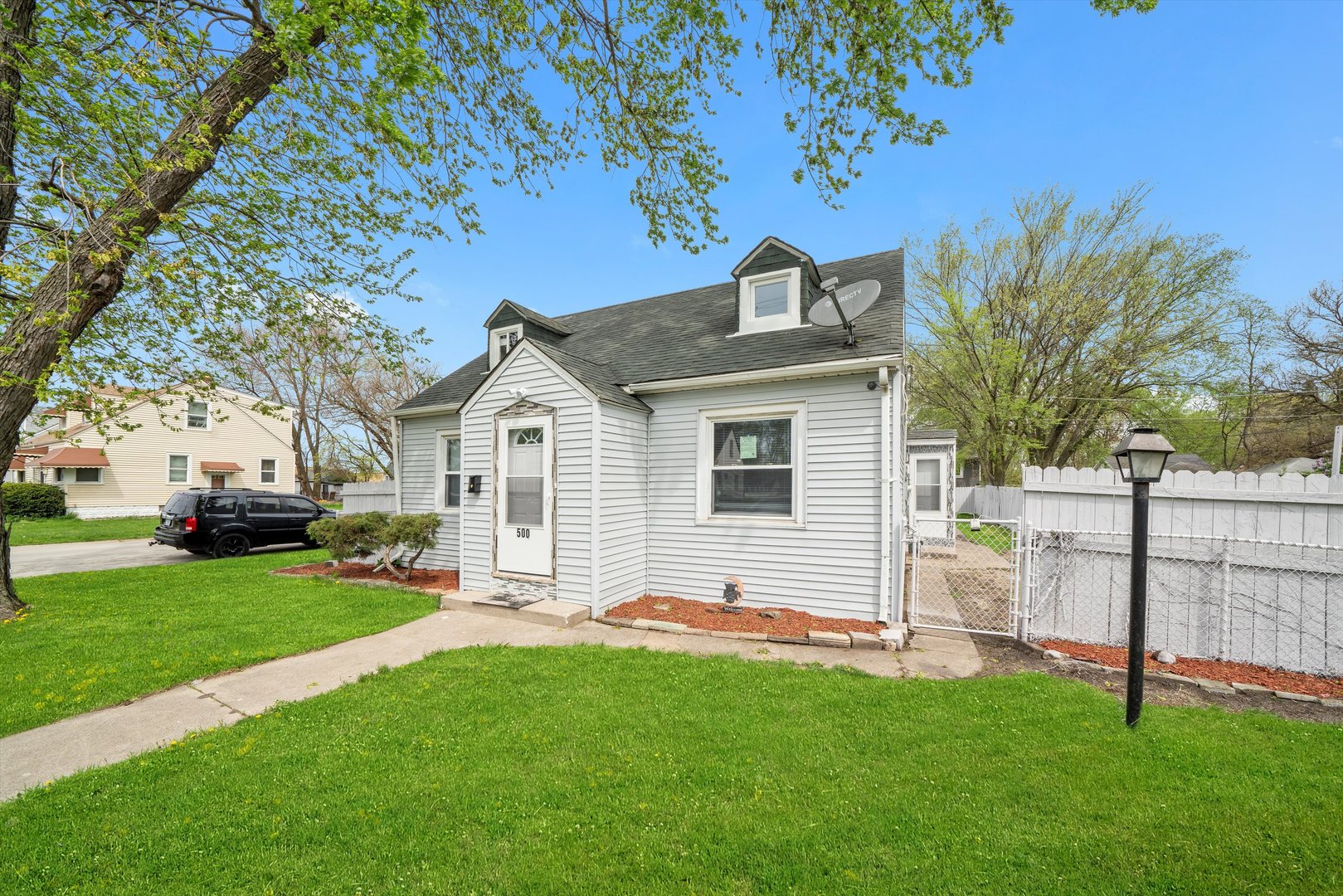 500 Engle Street Property Photo 21