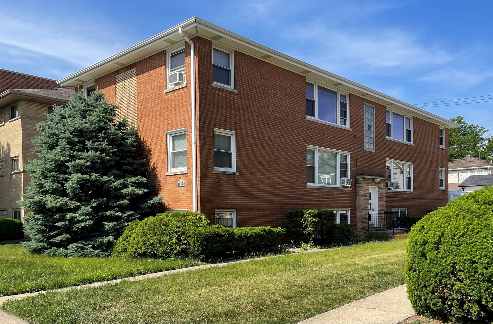 6612 N Harlem Avenue 1e Property Photo 1