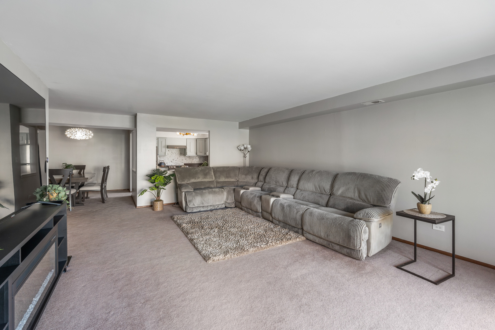 200 S Dee Road 1d Property Photo 9