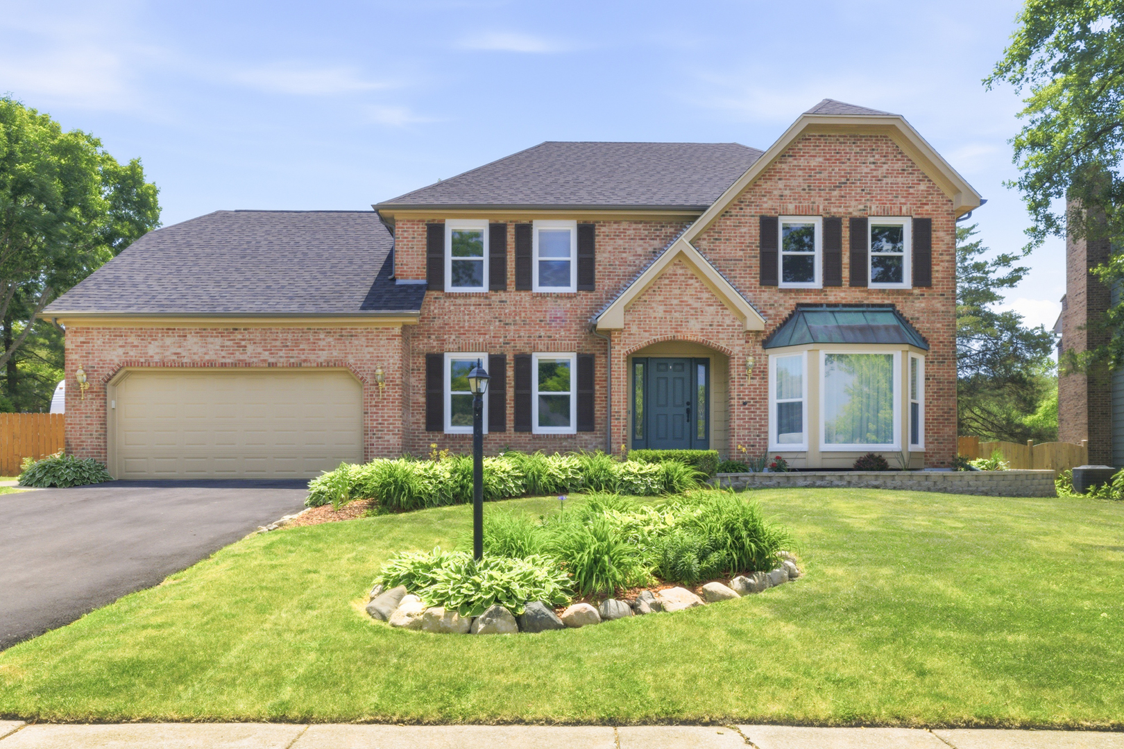 845 Crabtree Lane Property Photo 1