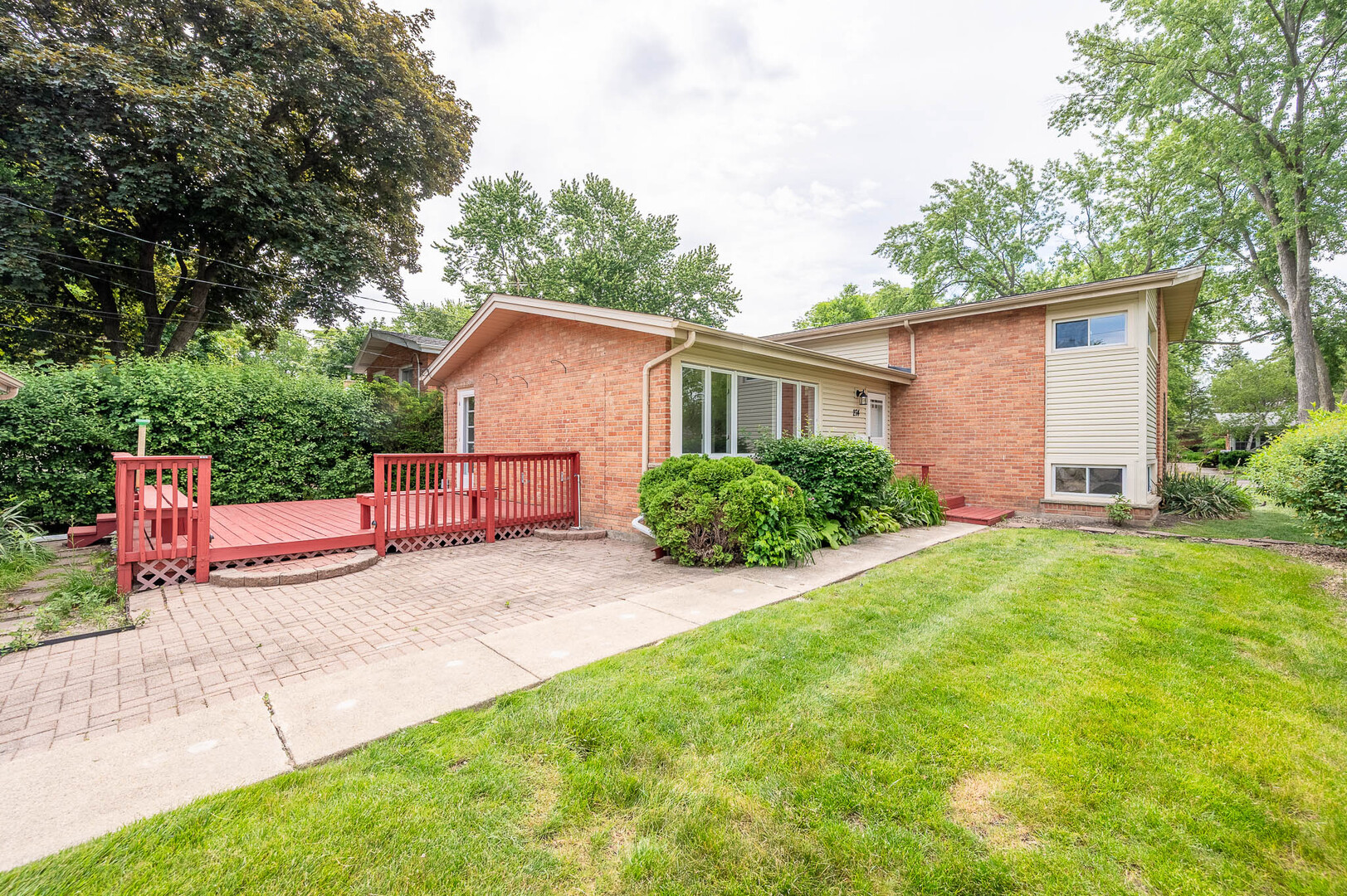 274 Pleasant Hill Boulevard Property Photo 12
