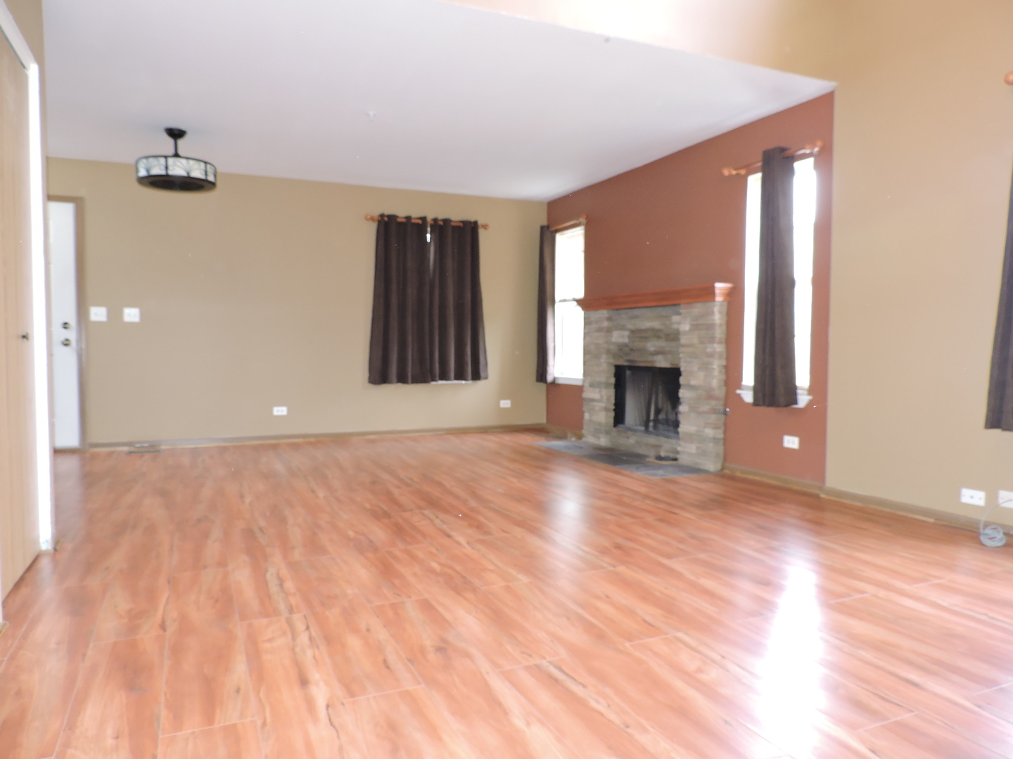 2480 Frost Drive Property Photo 12
