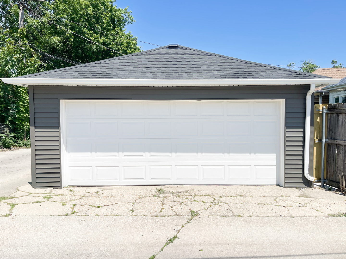 9044 S Throop Street Property Photo 41