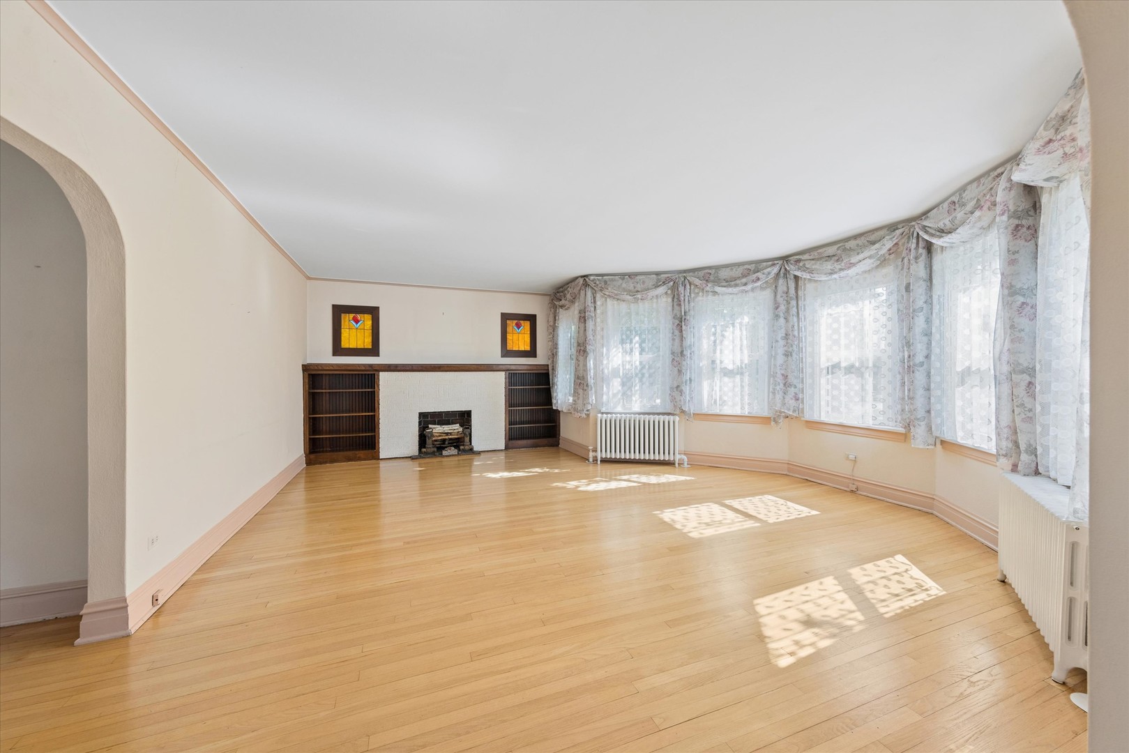 509 S Oakland Avenue Property Photo 6