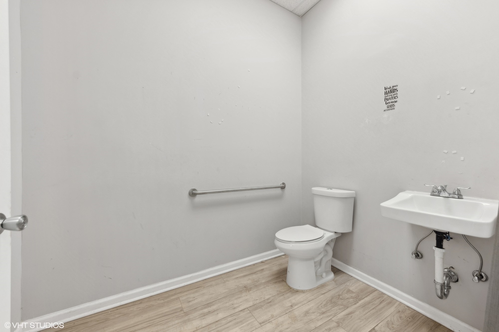 901 S 5th Avenue B Property Photo 7