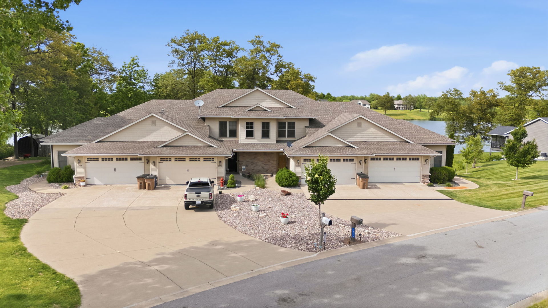 1012 Fairway Lane