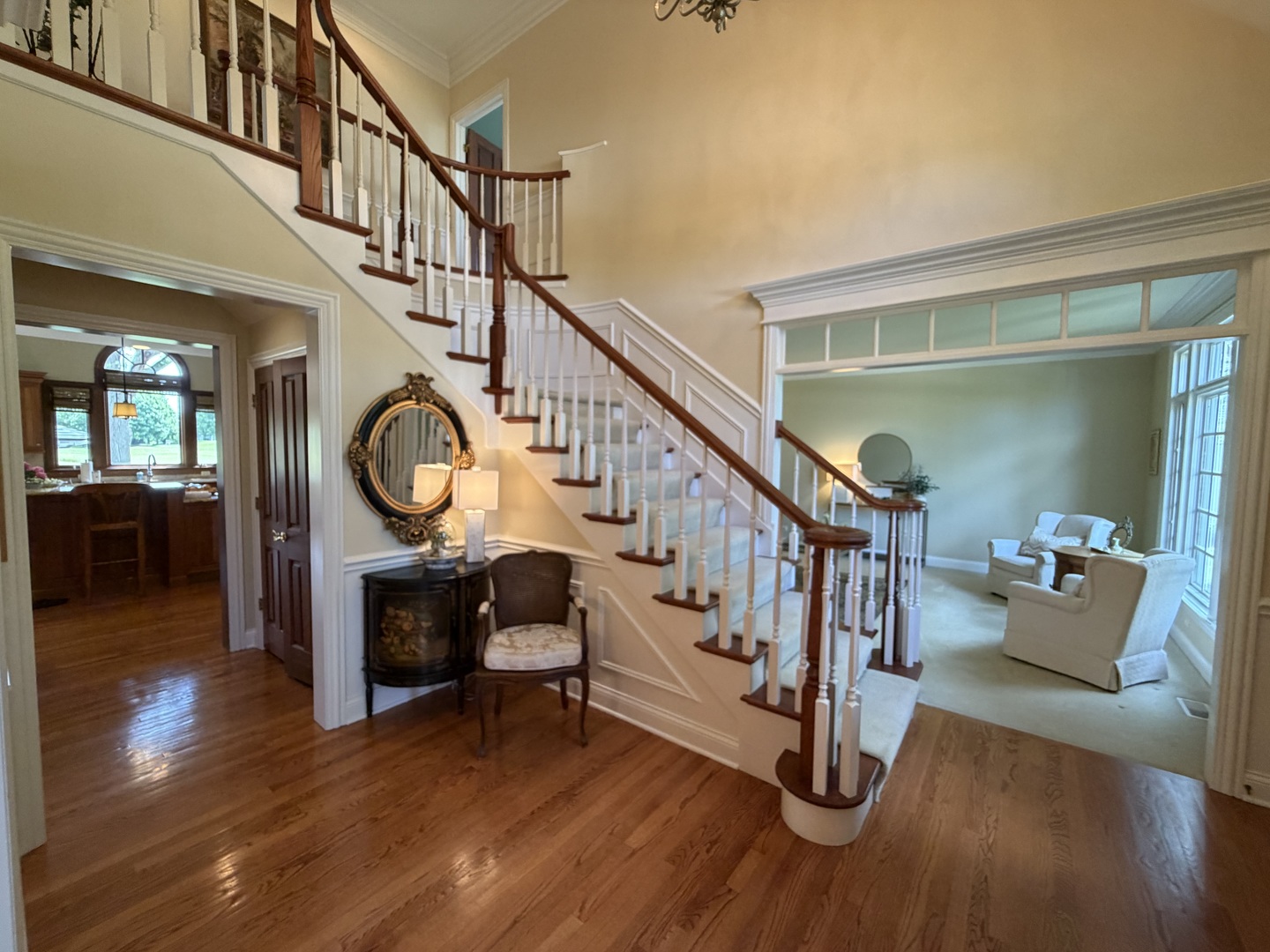 955 Harbor Town Court Property Photo 4