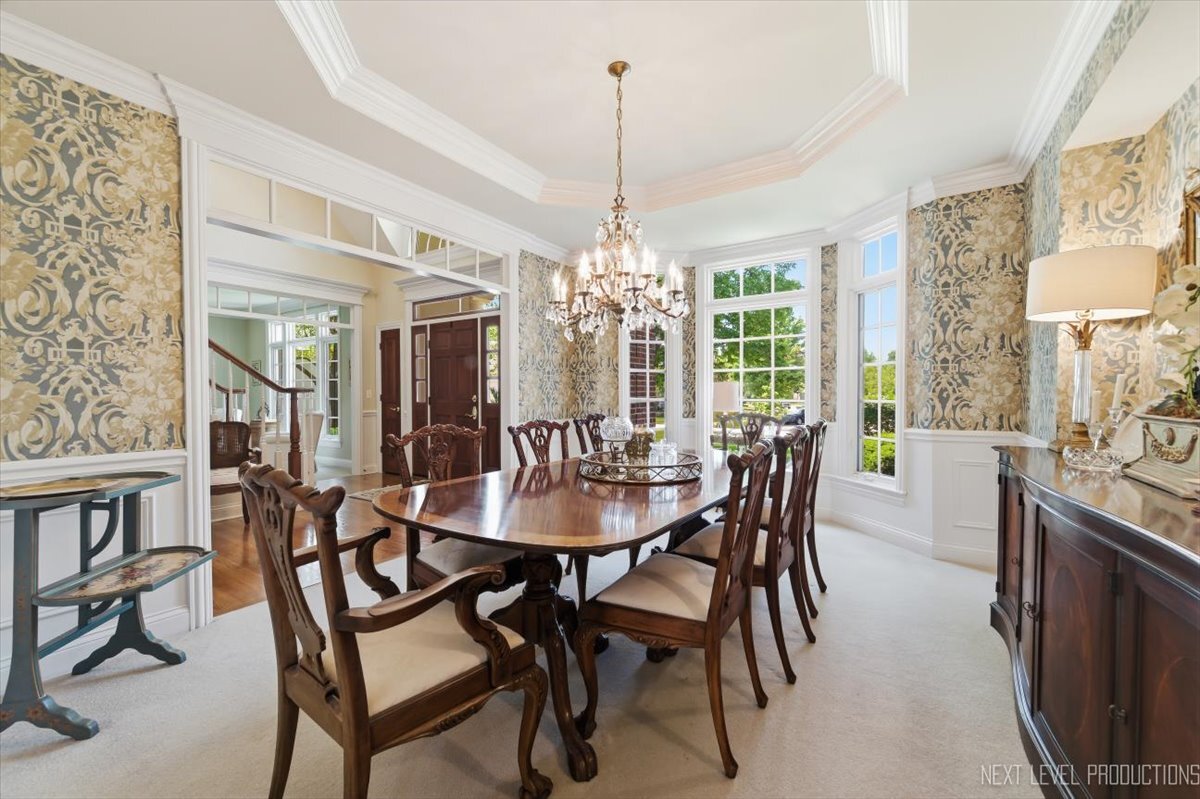 955 Harbor Town Court Property Photo 8