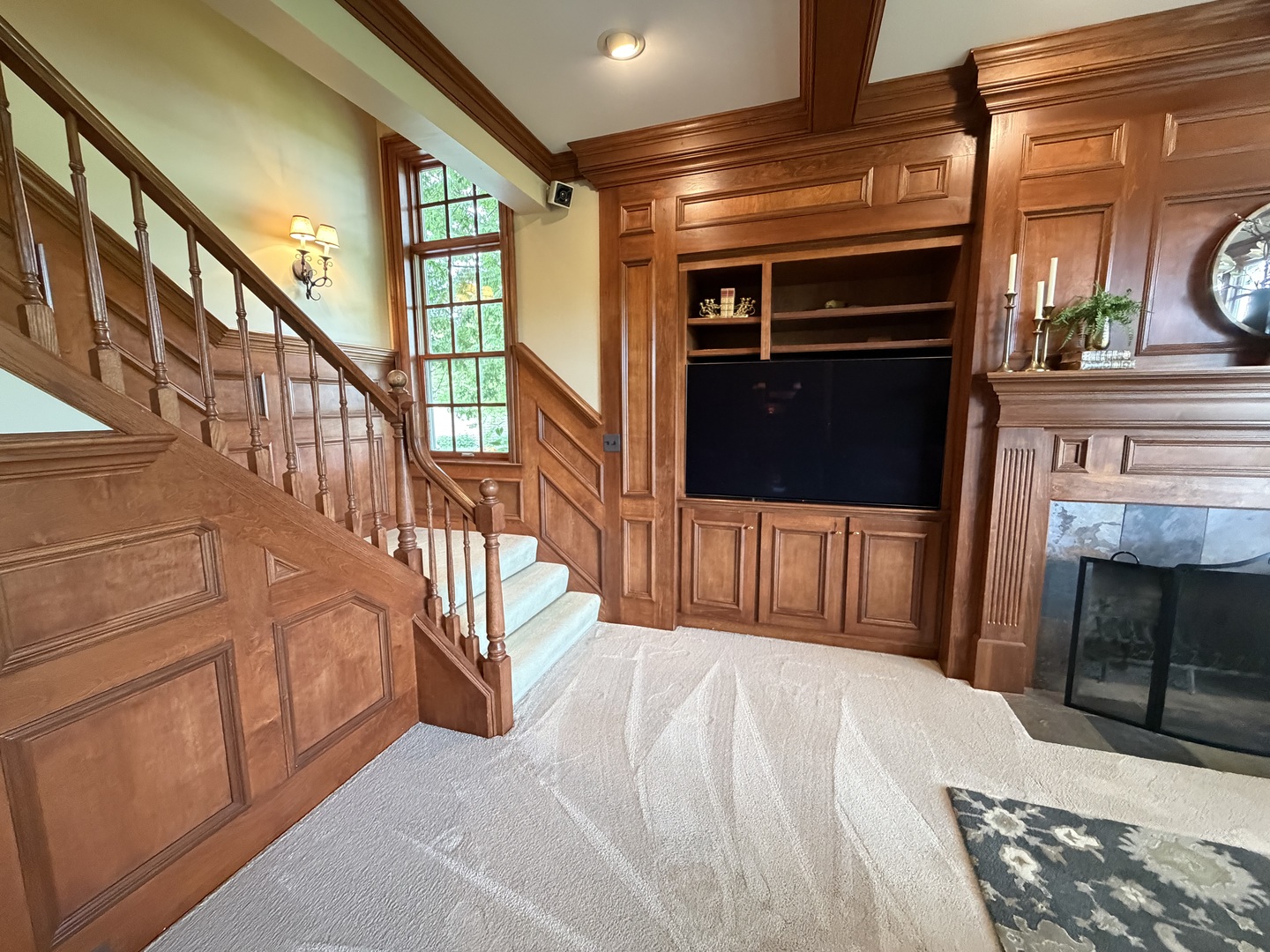 955 Harbor Town Court Property Photo 19