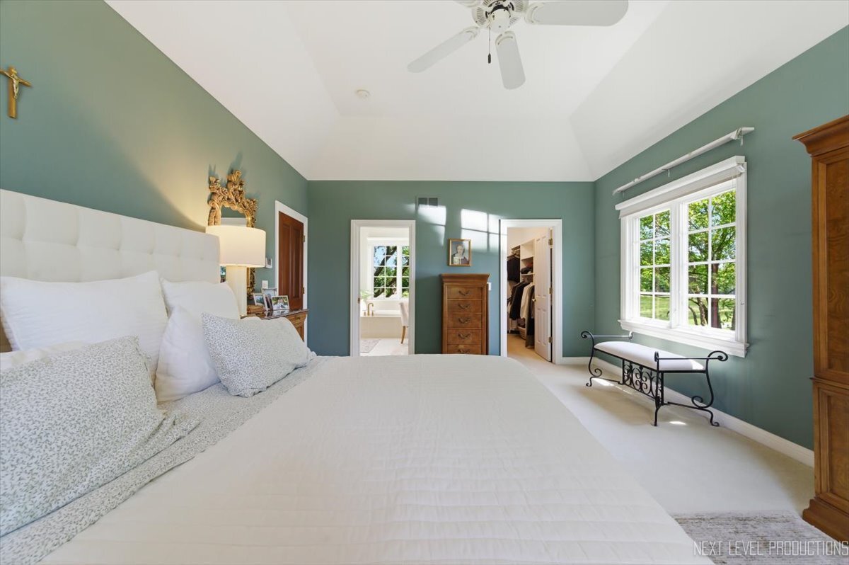 955 Harbor Town Court Property Photo 26
