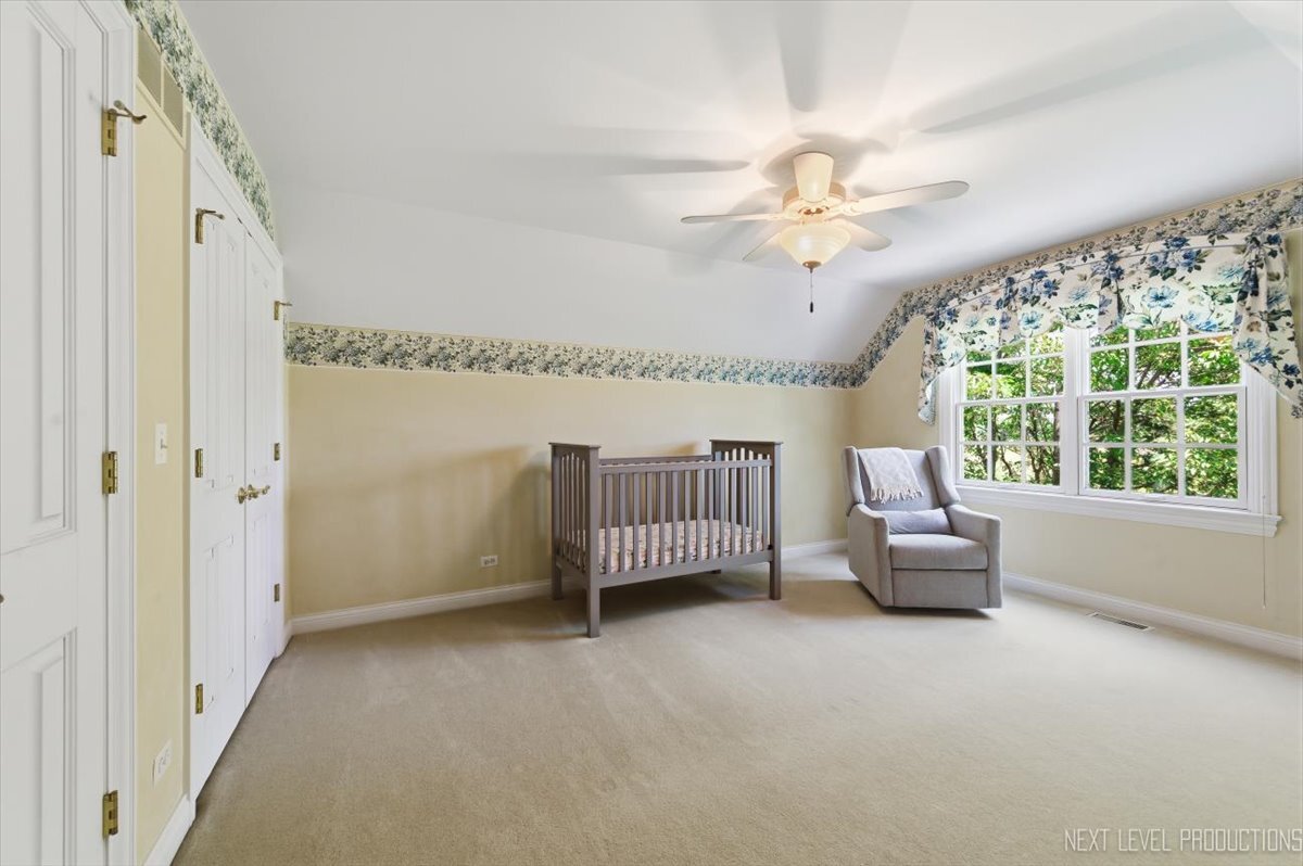 955 Harbor Town Court Property Photo 33