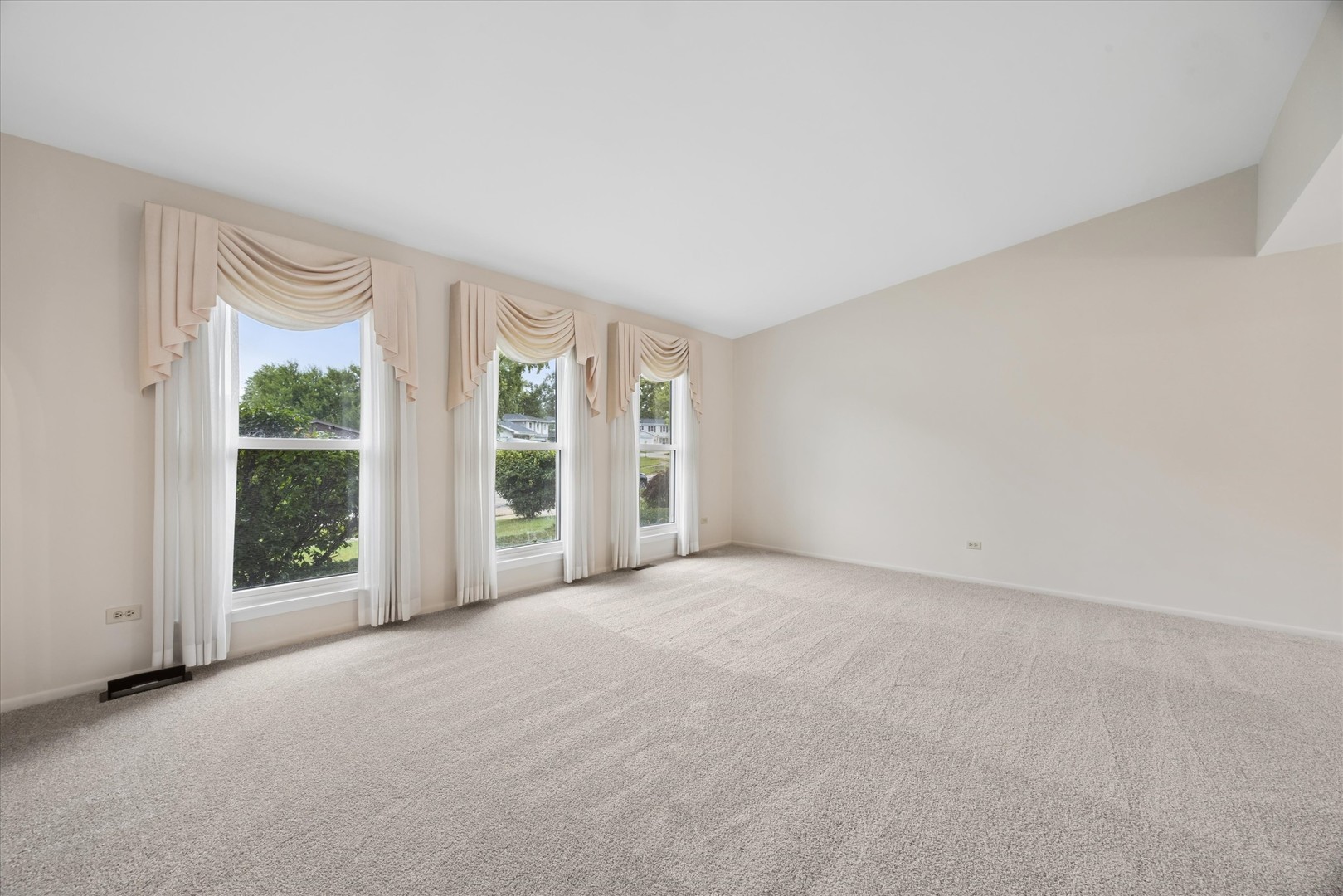1423 Colony Court Property Photo 8